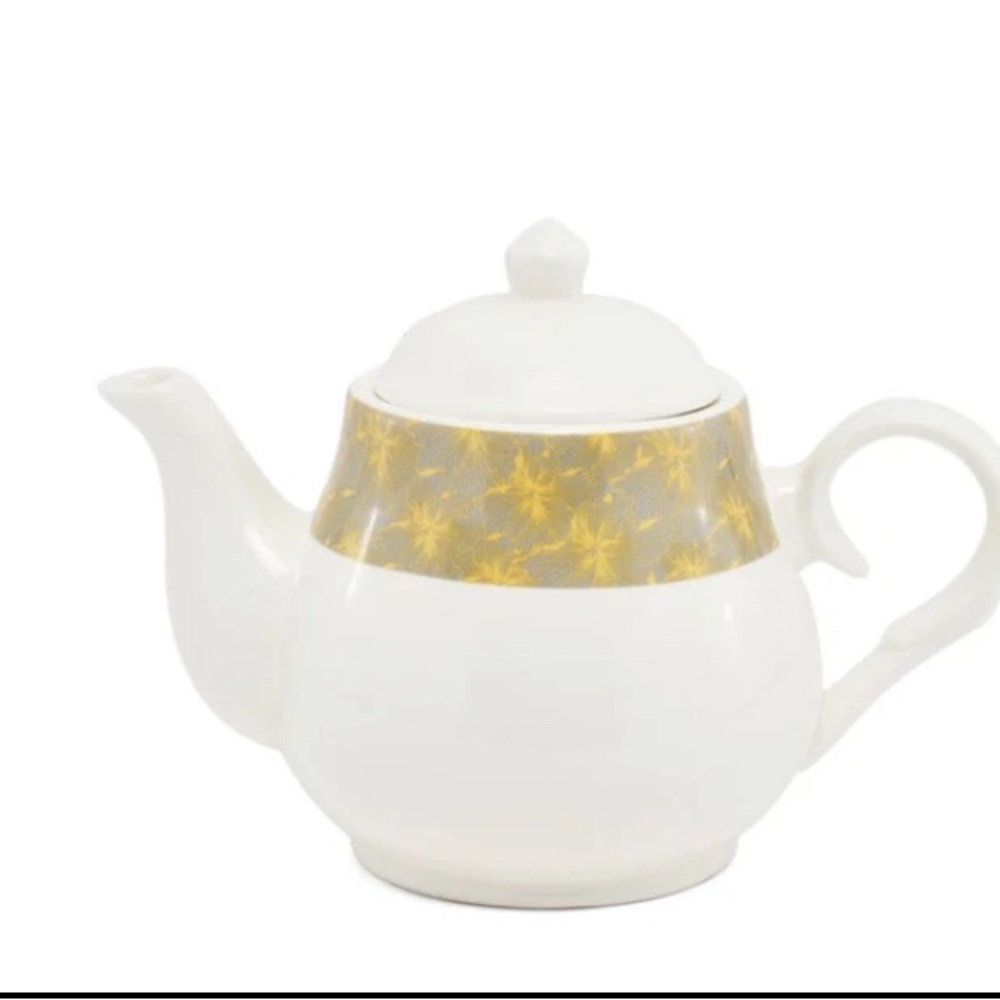 Elegant White and Gold Teapot for Kitchen Coffee & Tea Accessories